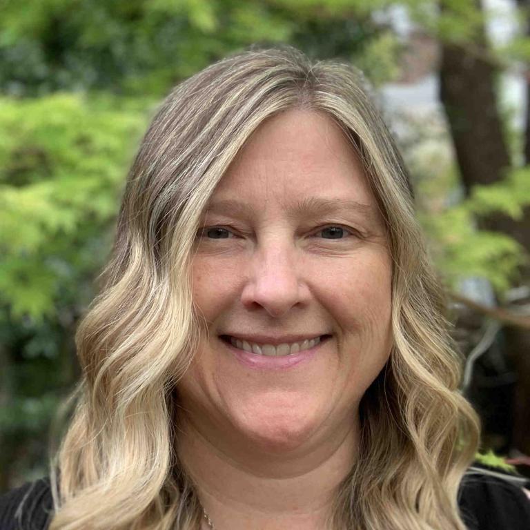 Busch Isaksen headshot