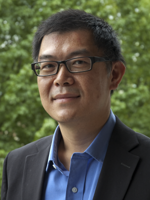 DEOHS Professor Edmund Seto.